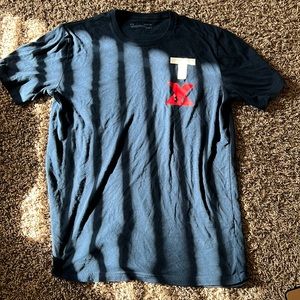 Mens Under Armor Small Tee